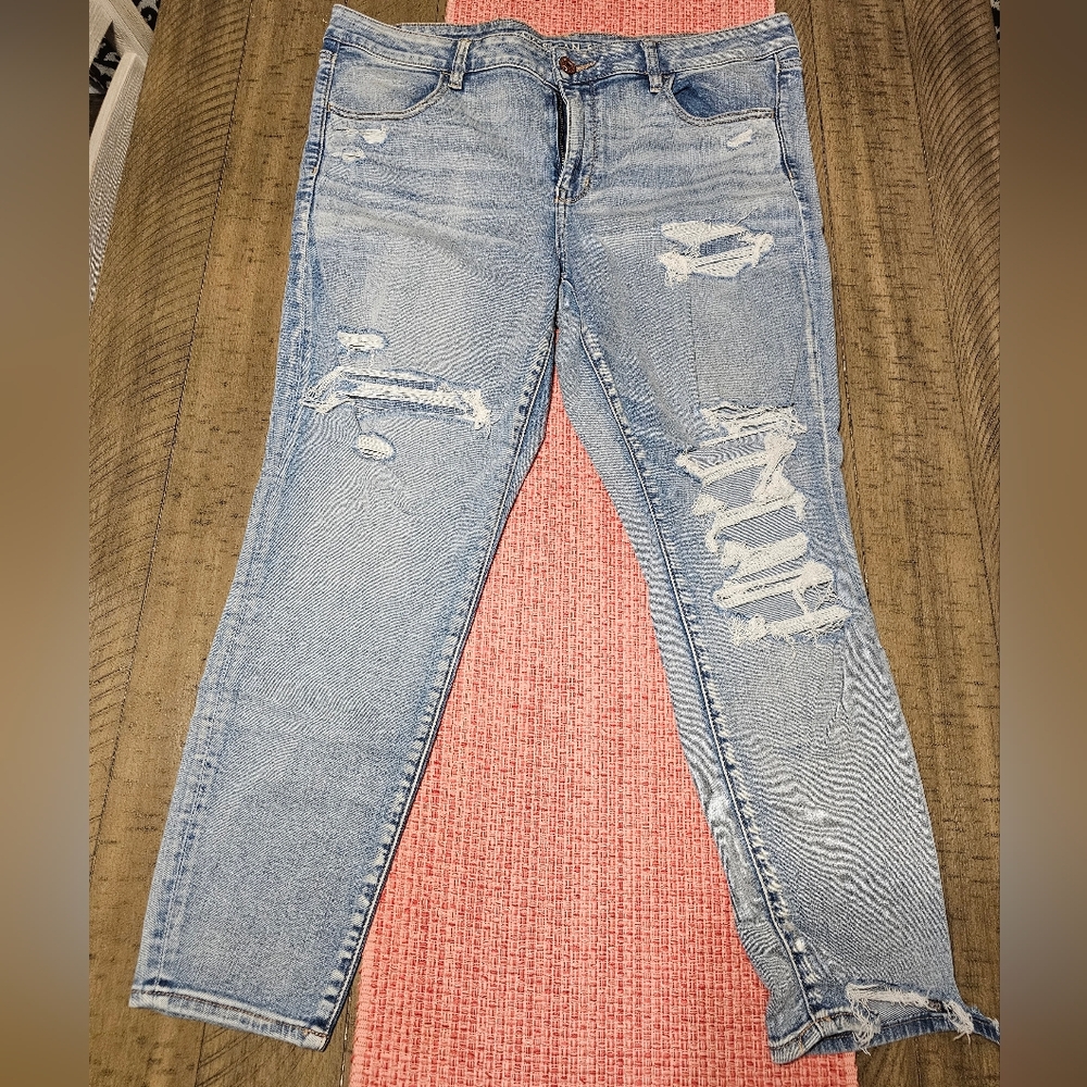 American Eagle Next Level Stretch Distressed Jeans